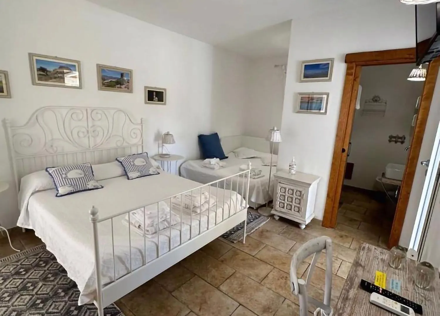 Monti Russu Natural Guest House Aglientu